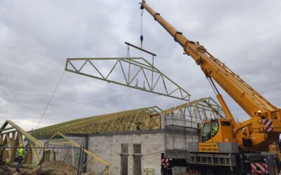 Konstrukcja dachu drewnianego – budowa, rodzaje i najważniejsze elementy